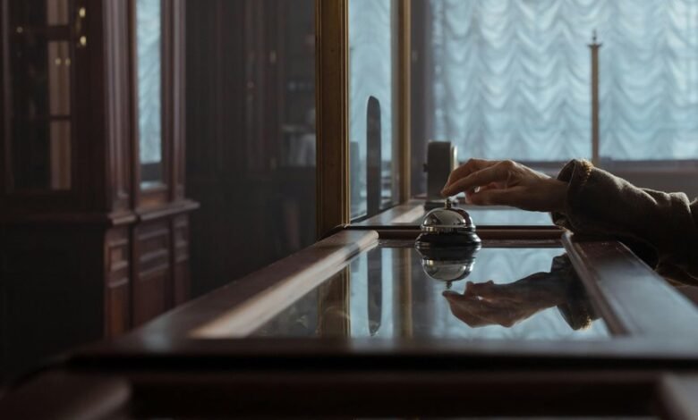 suspicious contact risk alert